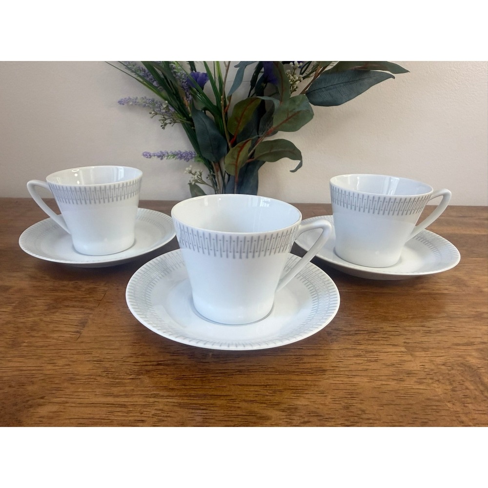 Upsala Ekeby‎ Karlskrona Sweden Teacups Saucers Set Scandinavian Porcelain Grey